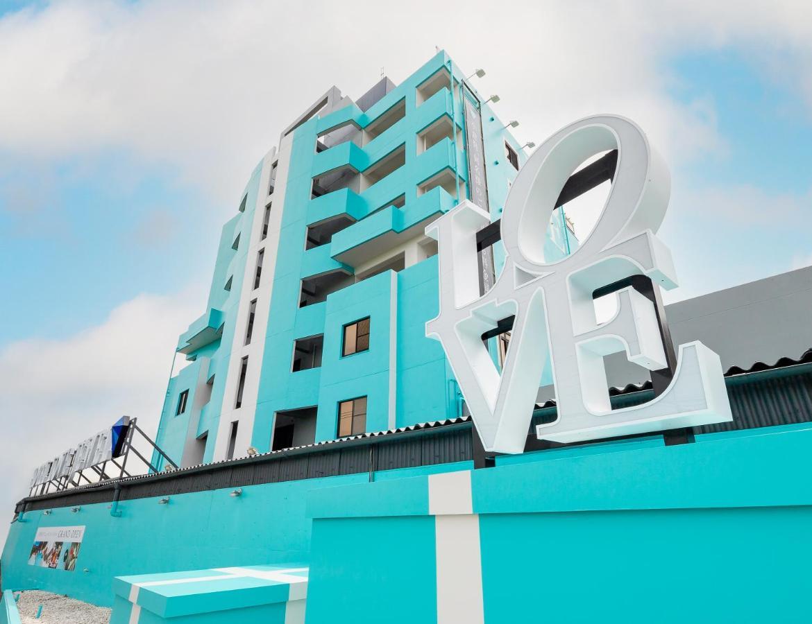 Hotel Love Jewel Kitakyushu Exterior photo