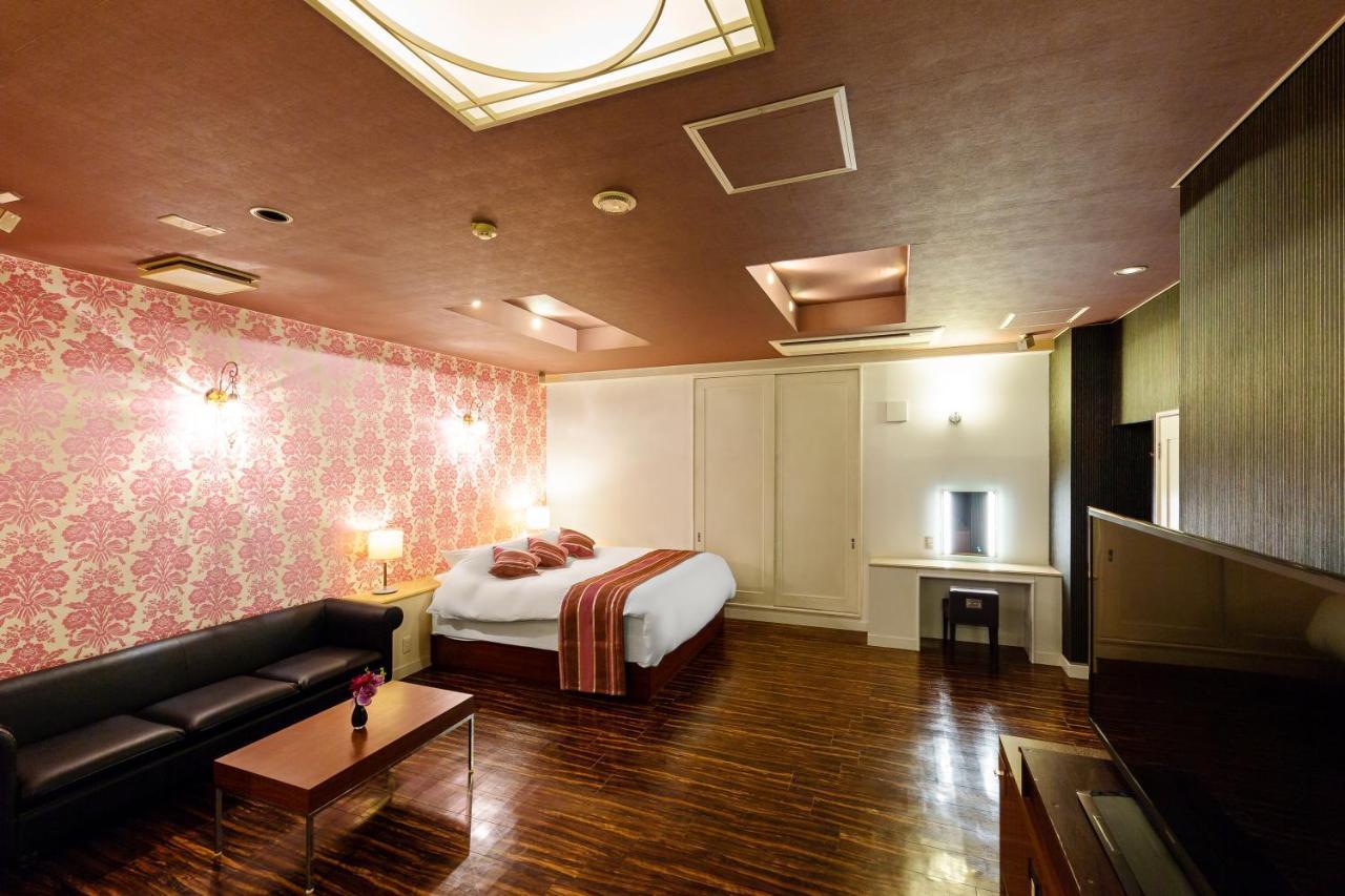 Hotel Love Jewel Kitakyushu Exterior photo